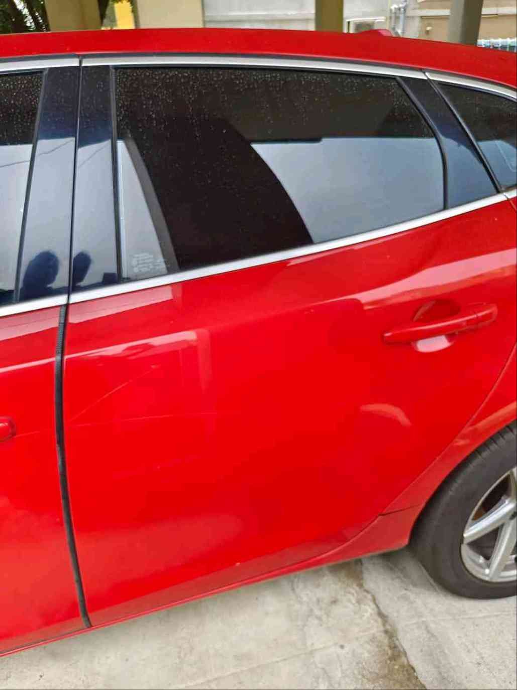 volvo v40