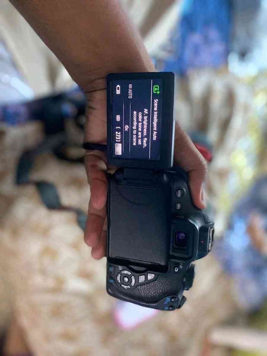 Canon 700D
