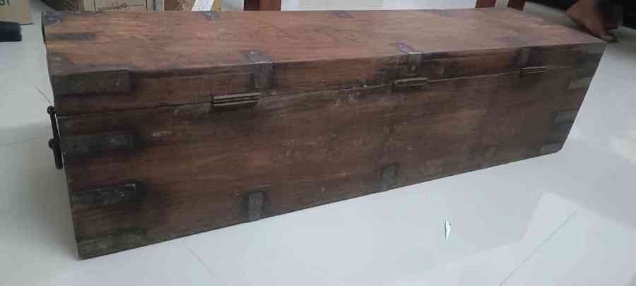 camphor box