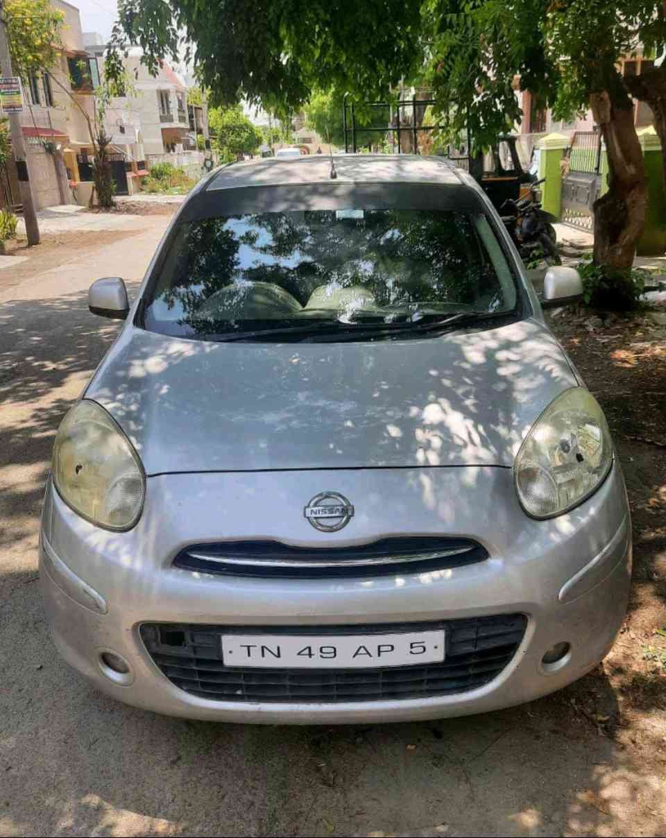 Nissan Micra 2011 top model