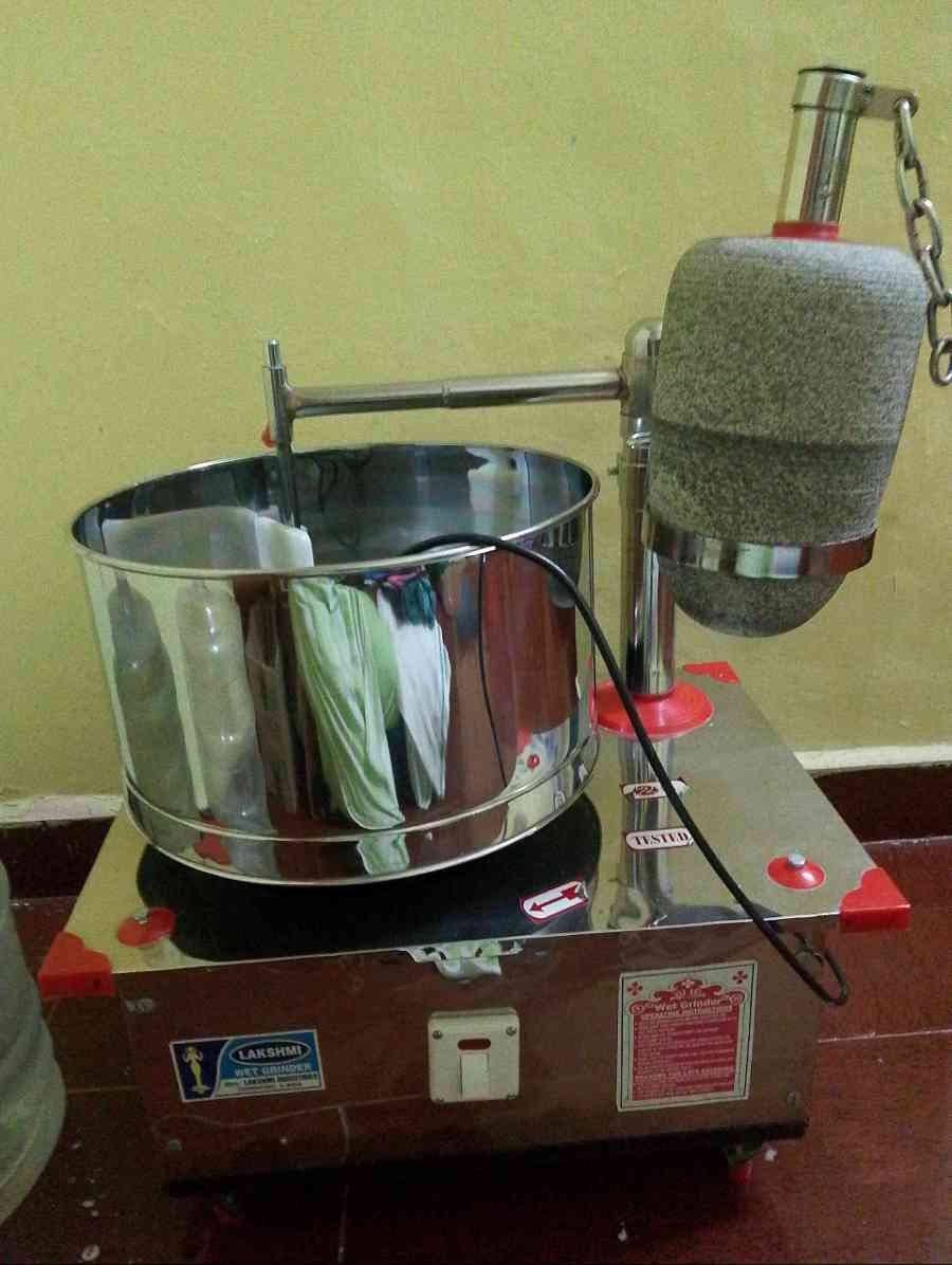 Wet grinder