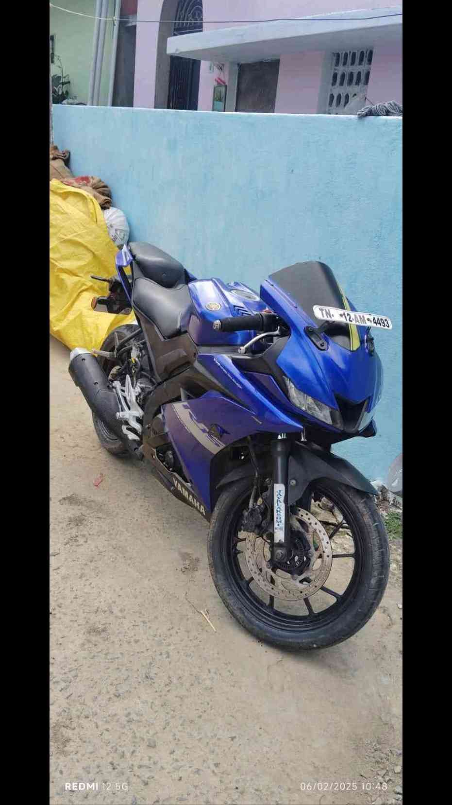 Yamaha R15 V3
