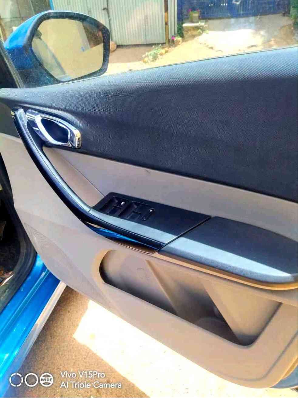 TATA TIAGO FULL SERVICE RECORD