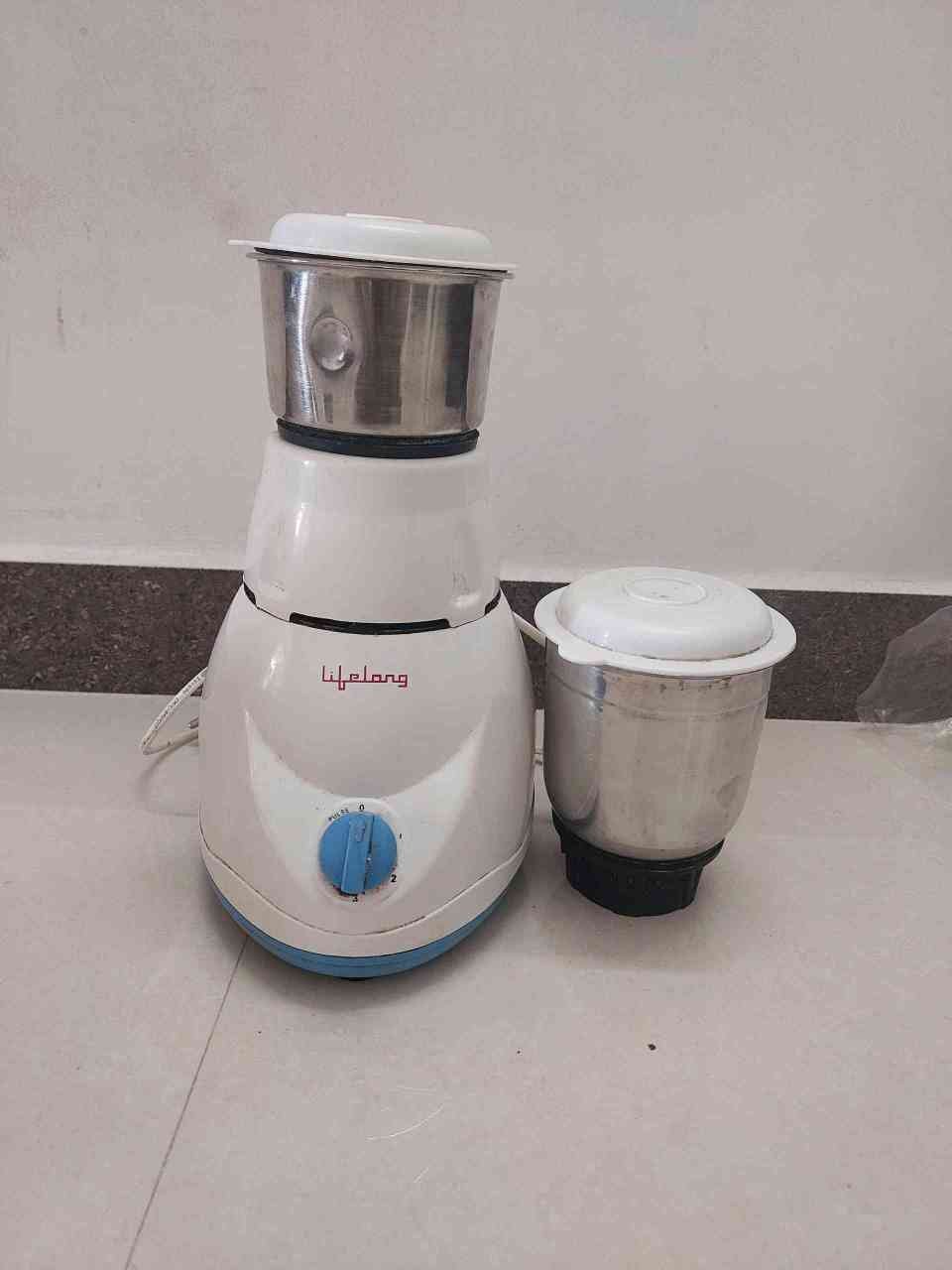 Lifelong Mixie 500W one year used