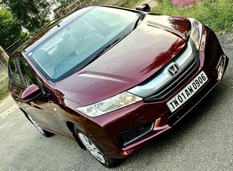 EXECUTIVE CONDITIONED HONDA CITY S PETROL