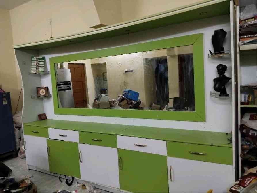 parlour dressing table