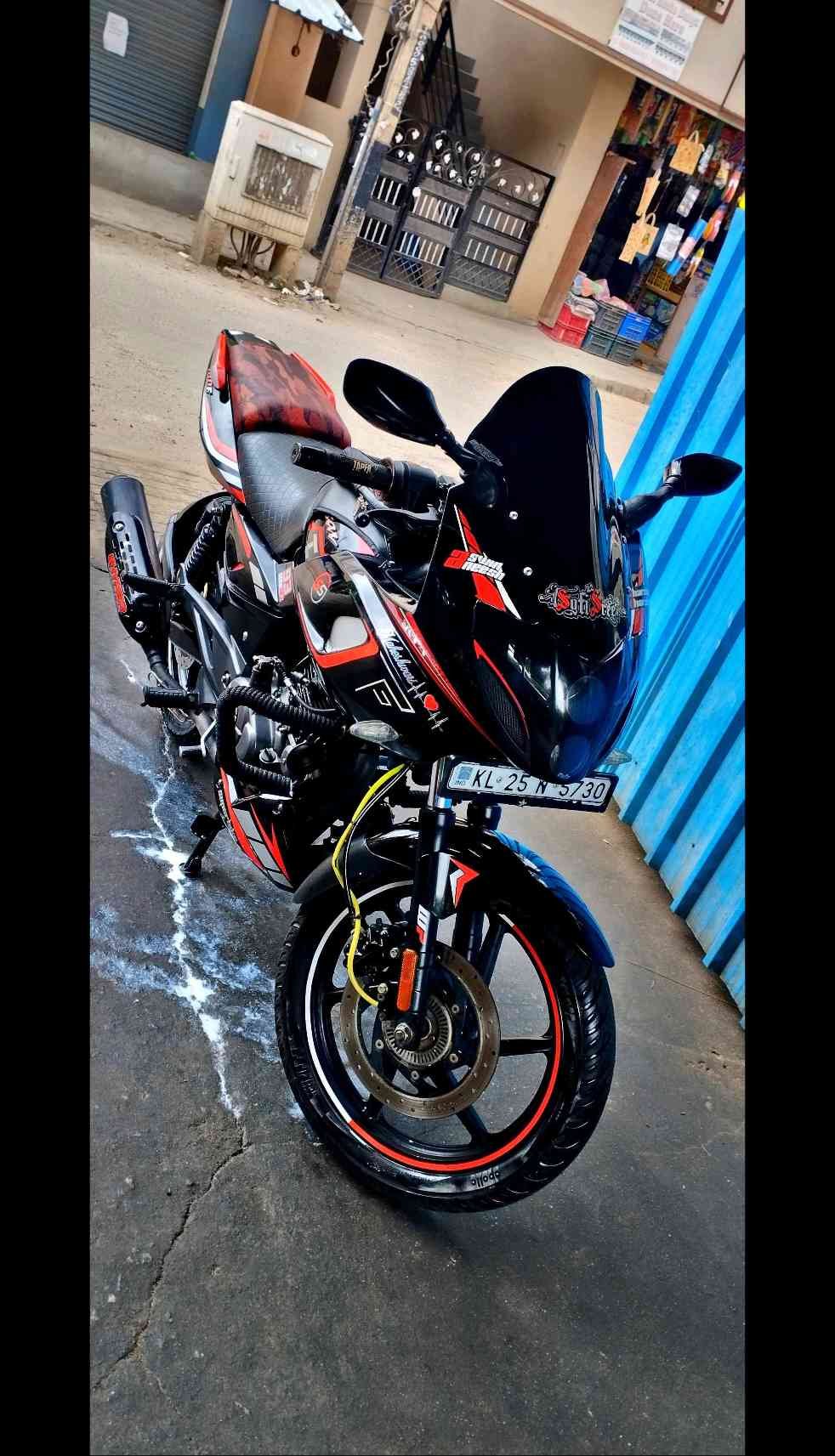 pulsar 180f ABS model