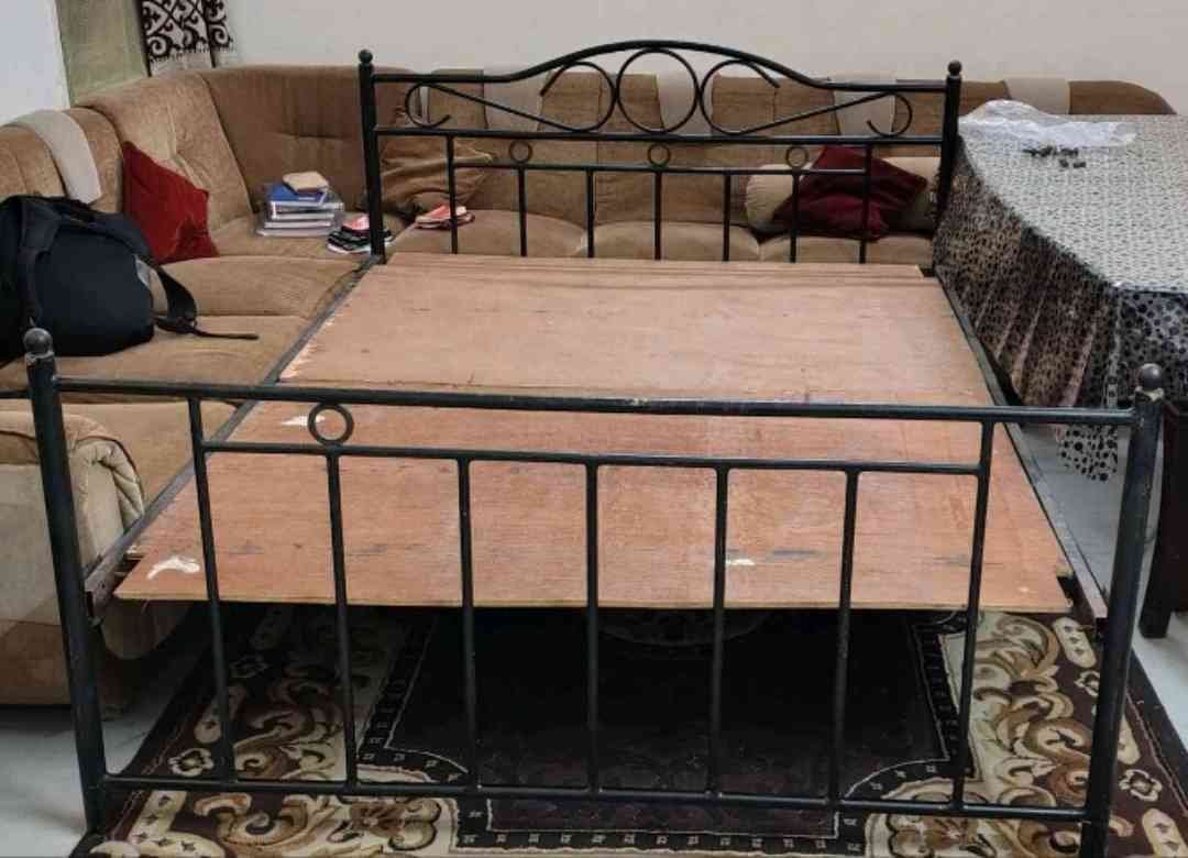 Godrej Metal Bed
