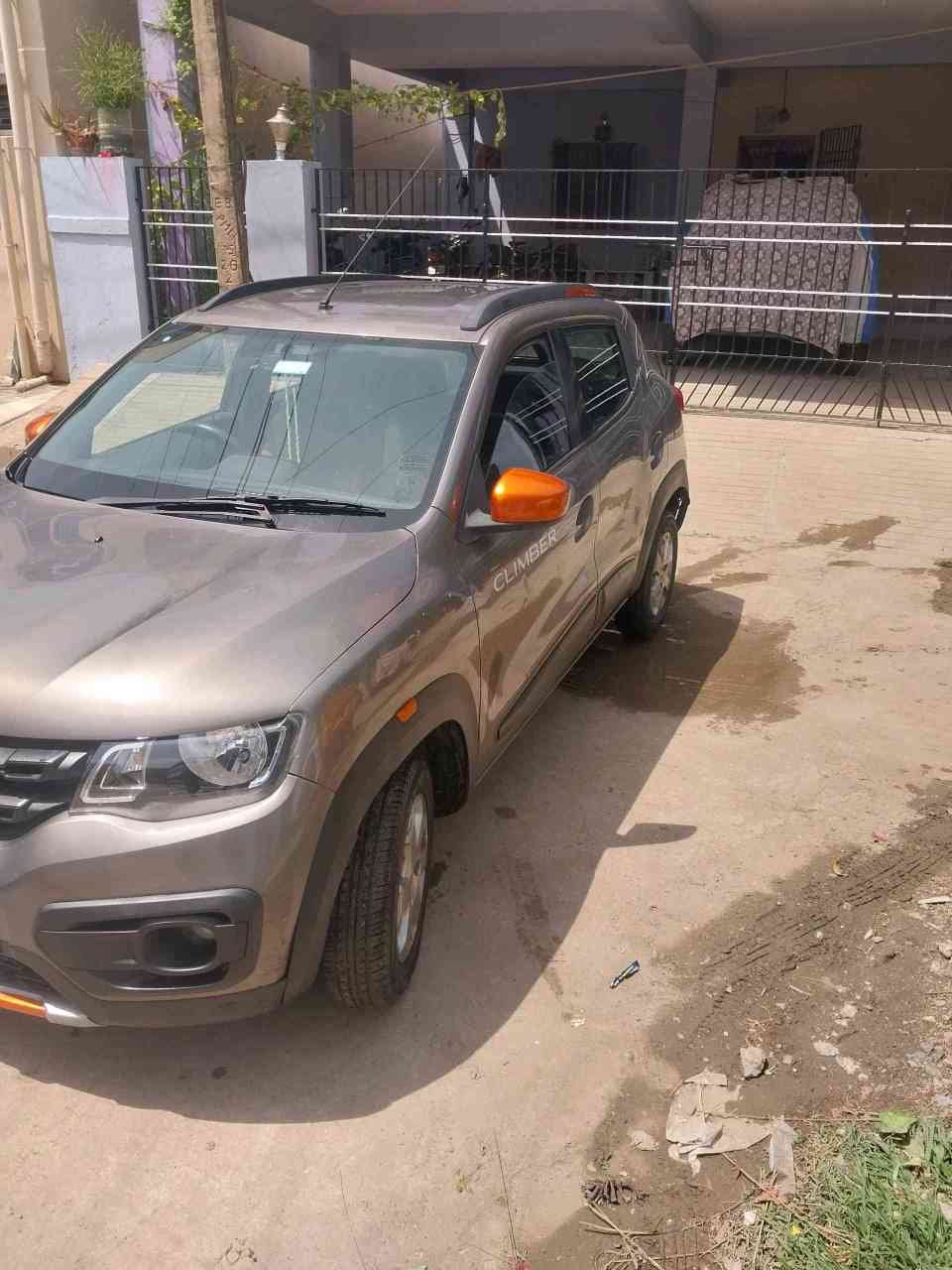 renault kwid climber 1.0