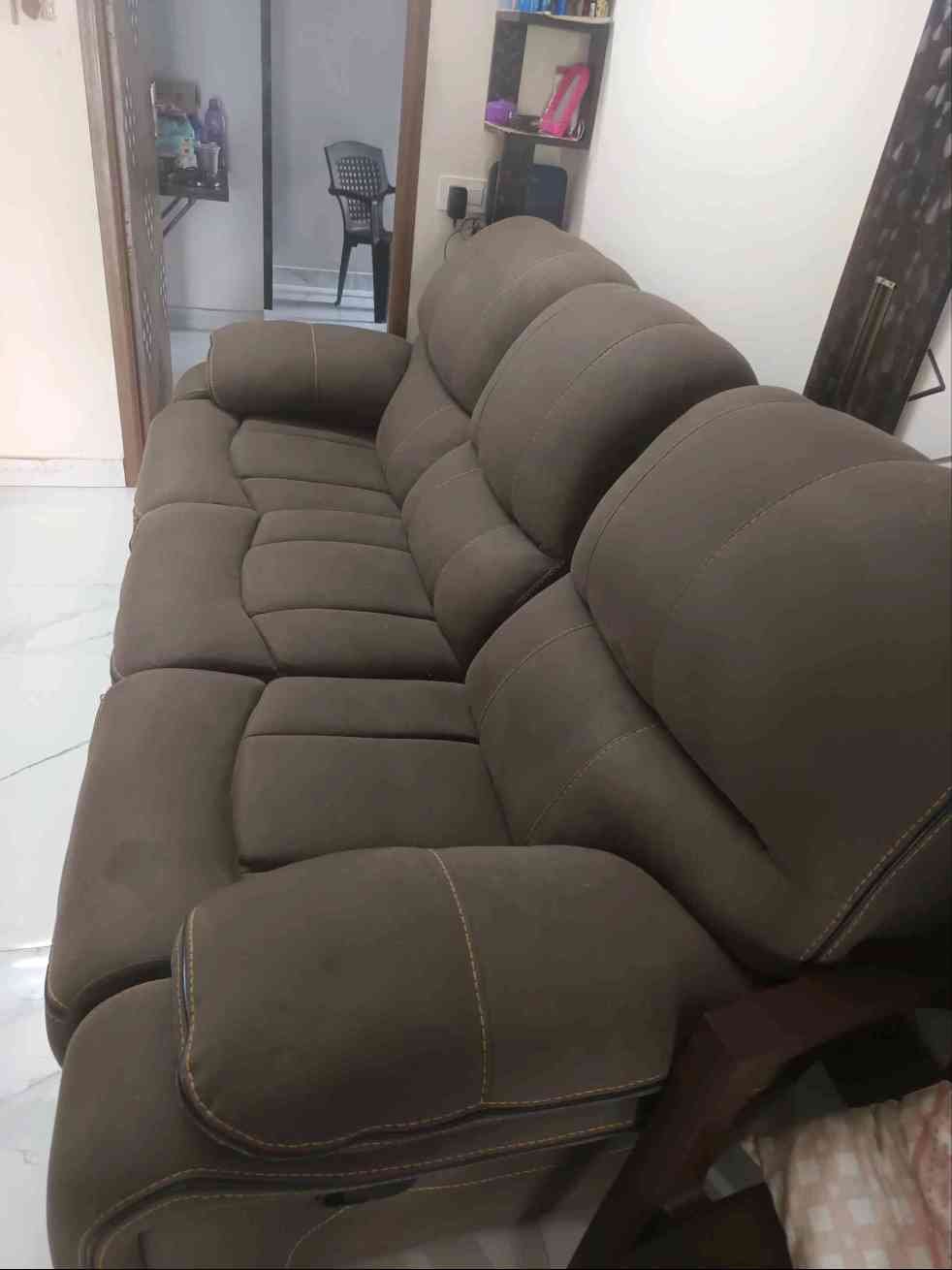 High quality sofa cum recliner