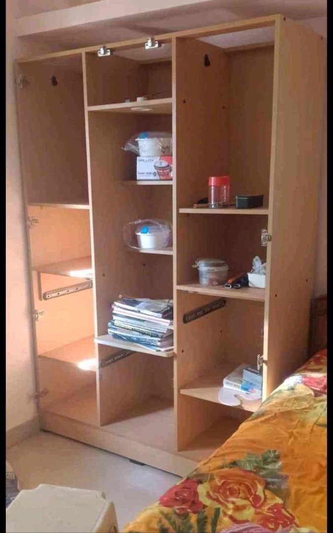 CABINET WITH MIRROR