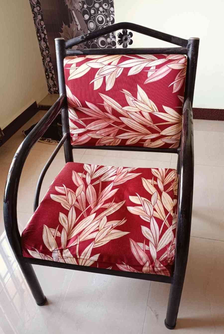 Steel Sofa 5 seater with Cushion & Steel Cot 4*6