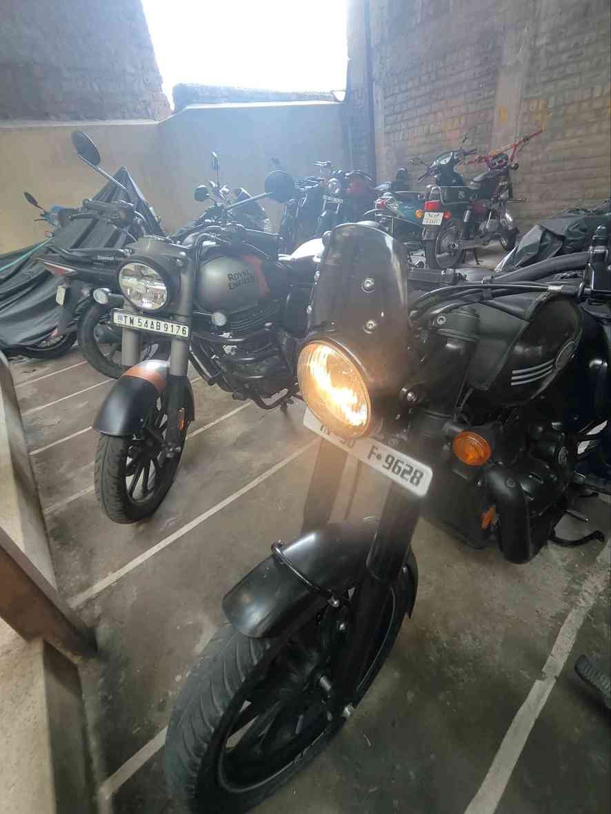 jawa 42 classic legends