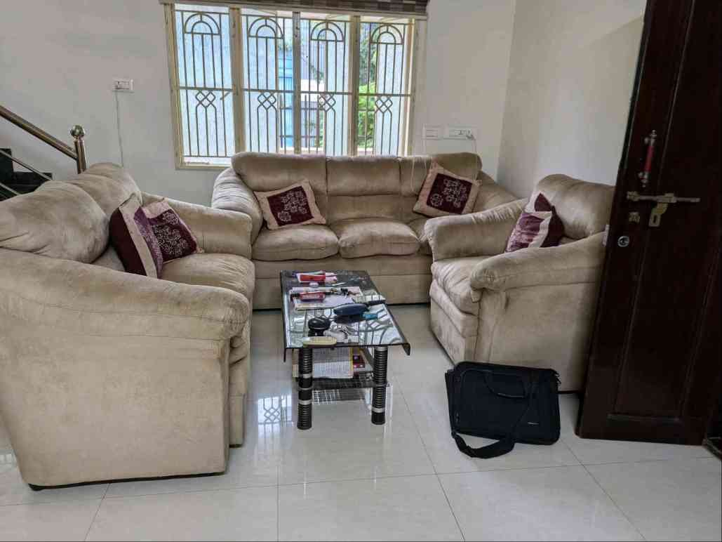 3+2+1 sofas
