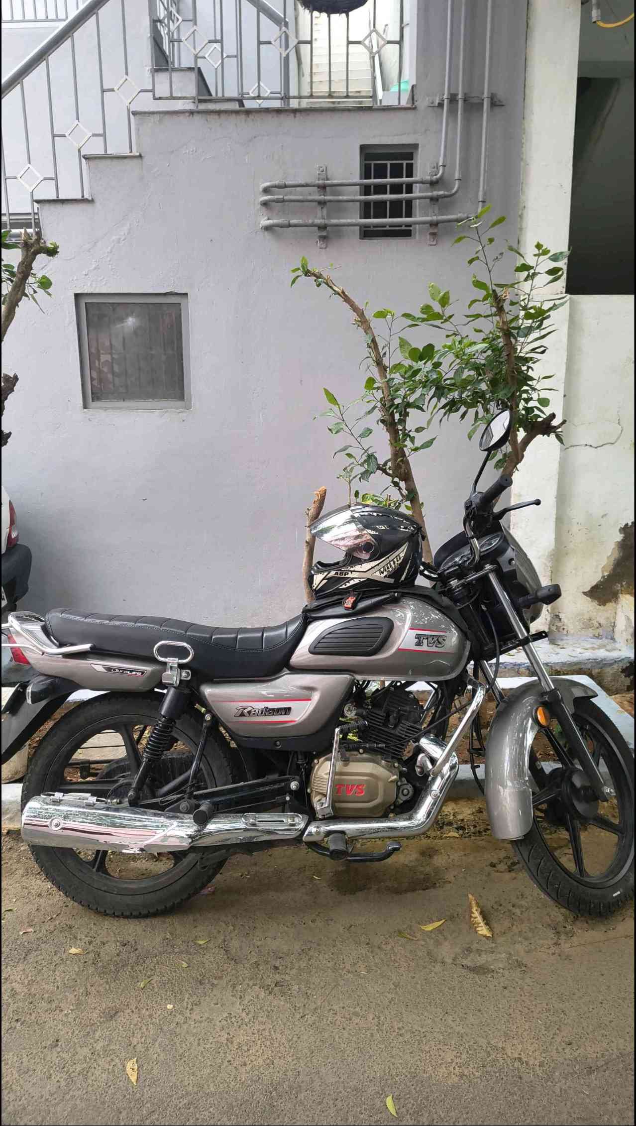 TVS RADEON