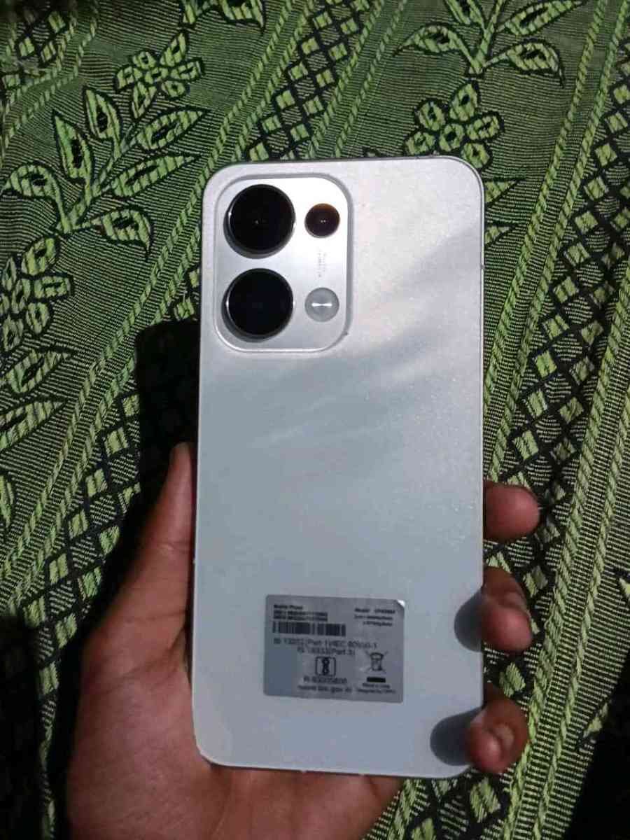OPPO RENO 13 5G