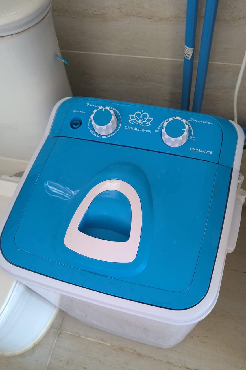 Mini washing machine