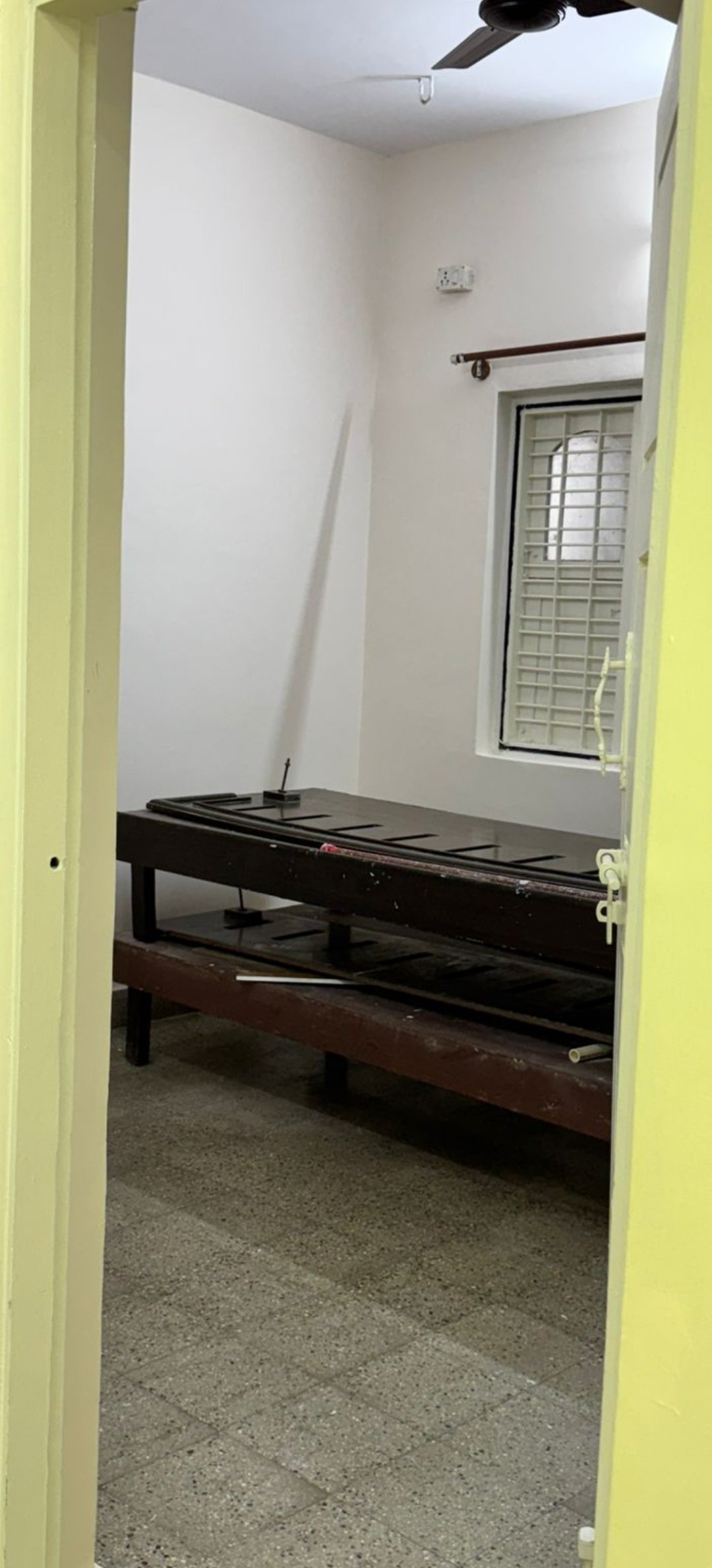 Double cot