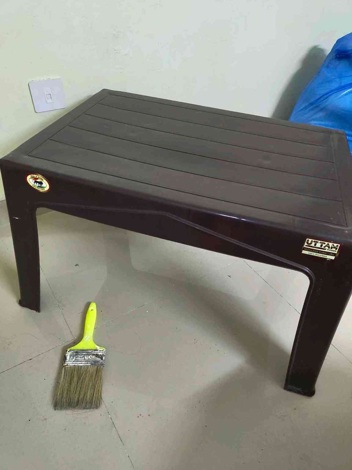 2 stool 2 chair 1 table + 1 shoe rack