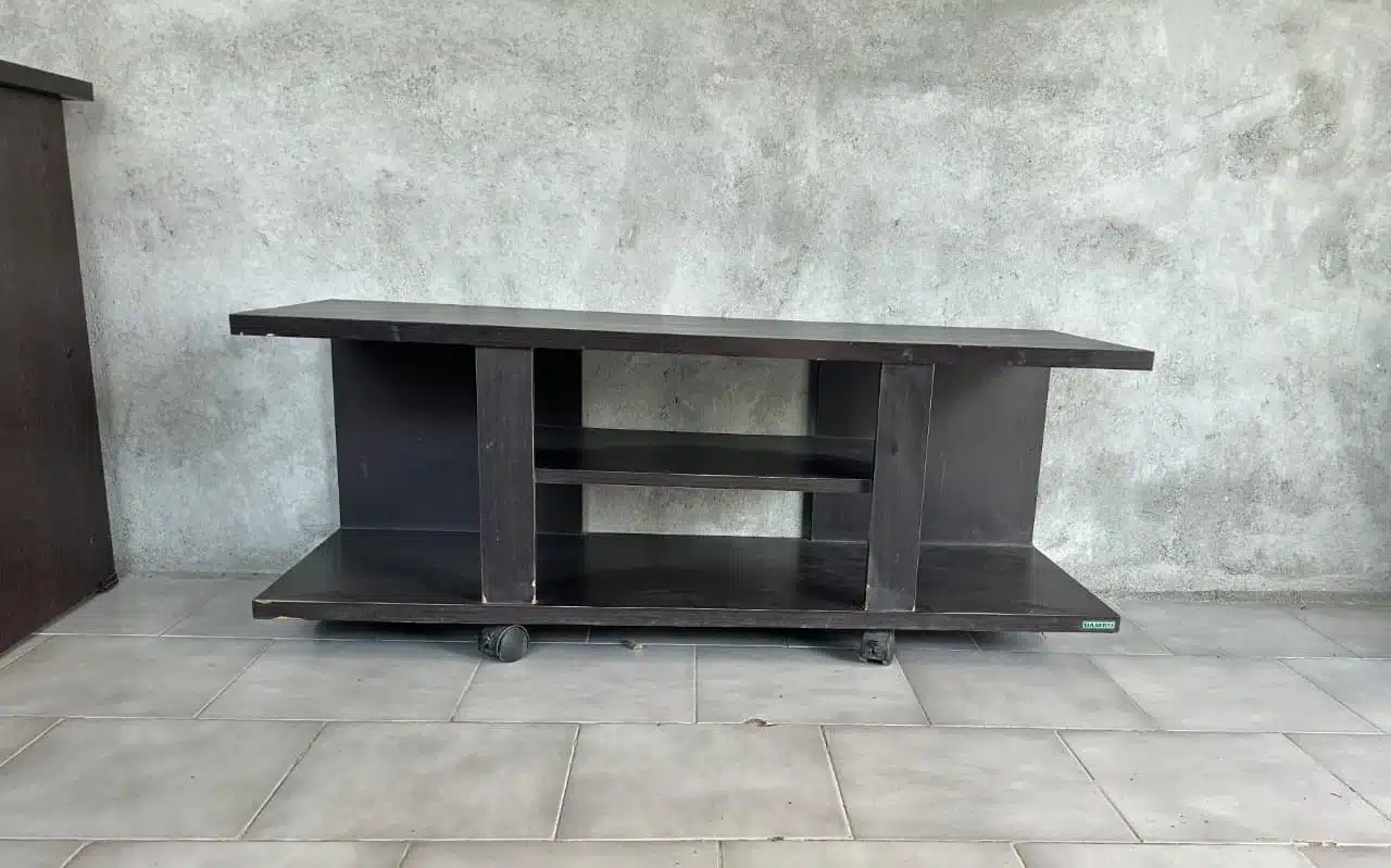 TV Unit - Image 3